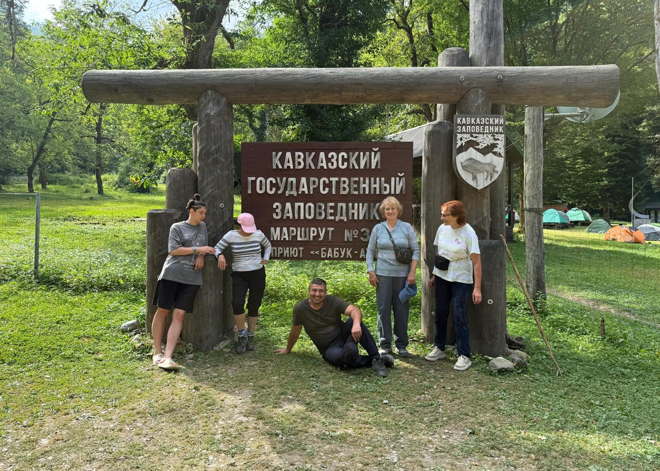 Всё было прекрасно организованно, всё чётко шло по плану, благодаря директору принимающей стороны Рустаму. Благодарю за приятный незабываемый отдых.