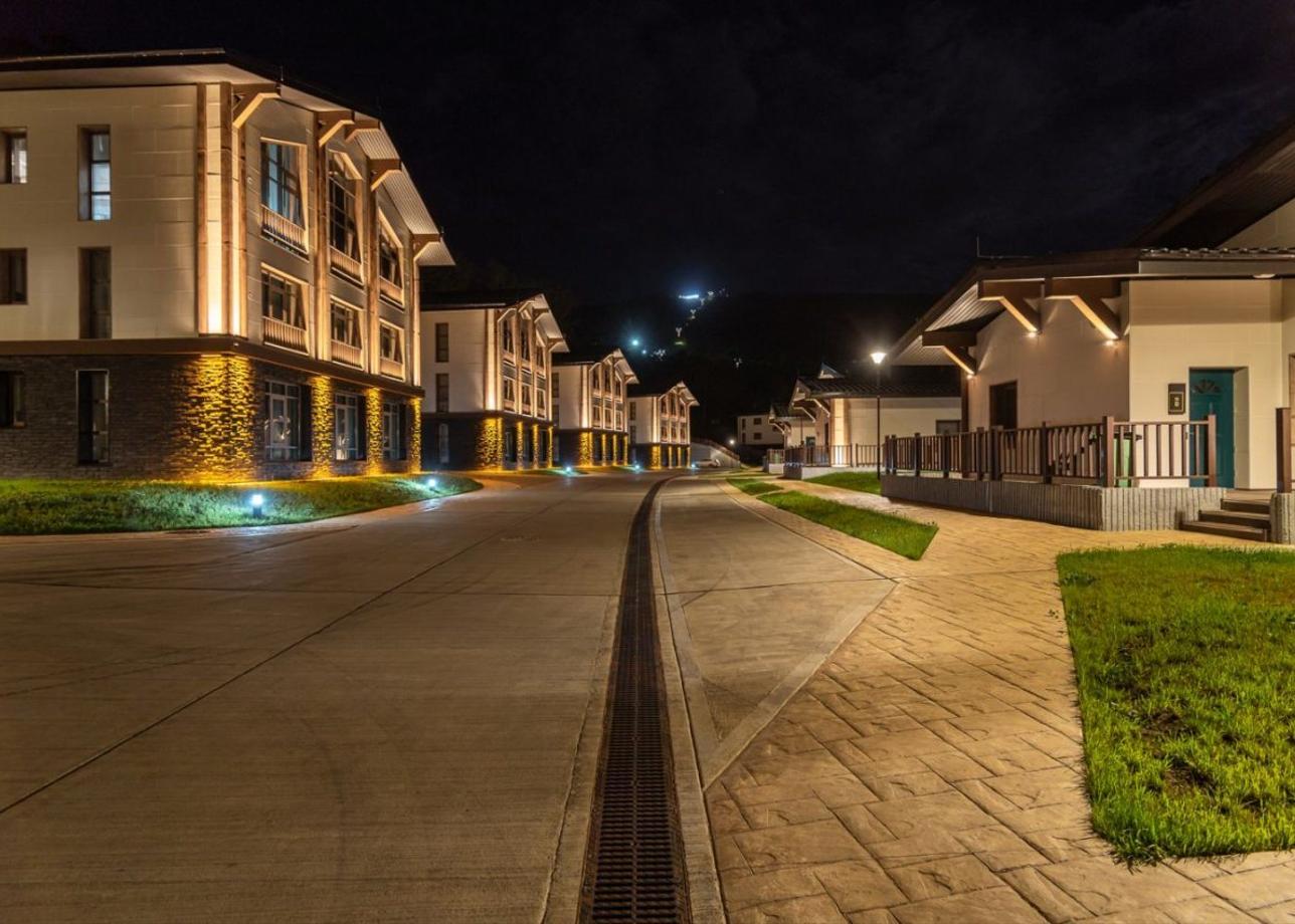 Отель «Sunrise Hill»