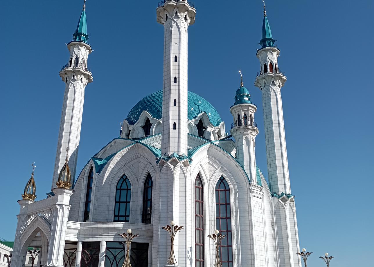 Всё замечательно, экскурсоводы очень приятные люди