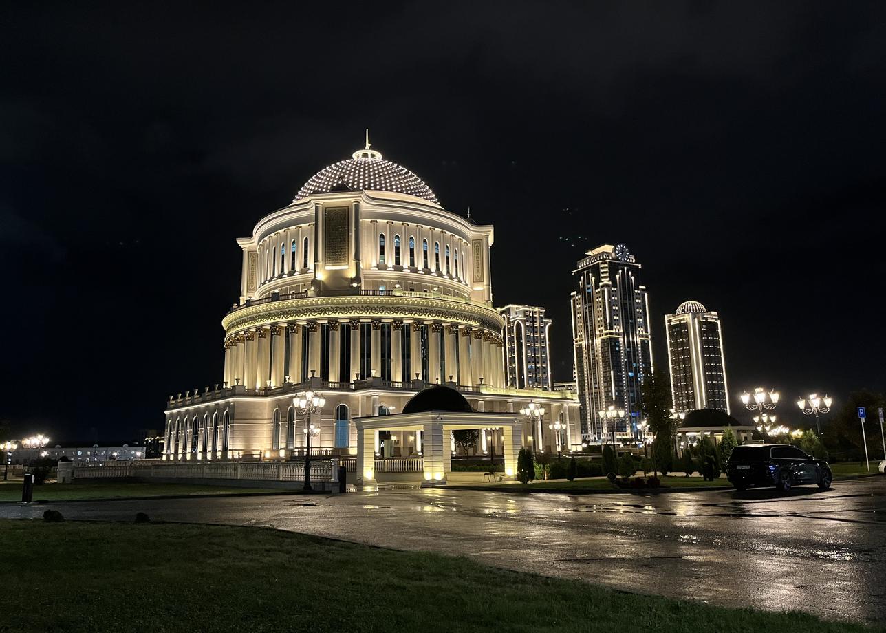 Поездка на Кавказ стала для меня чем-то большим, чем просто тур. Горные пейзажи завораживают — кажется,