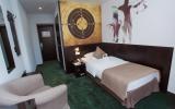 Отель «Восток» 3* в г. Тюмень
