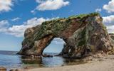 Юго-восточное побережье Охотского моря, мыс Птичий и Великан