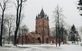 Экскурсия в Александровский дворец. Экскурсия-прогулка по городу Пушкину. Посещение Янтарных мастерских с мастер-классом по созданию кулона