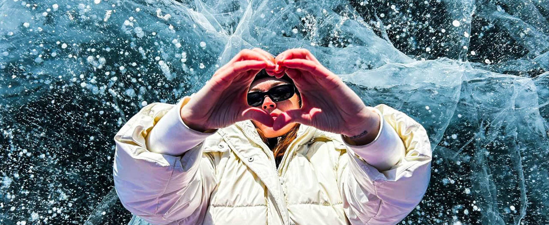 Ледниковый период на зимнем Байкале