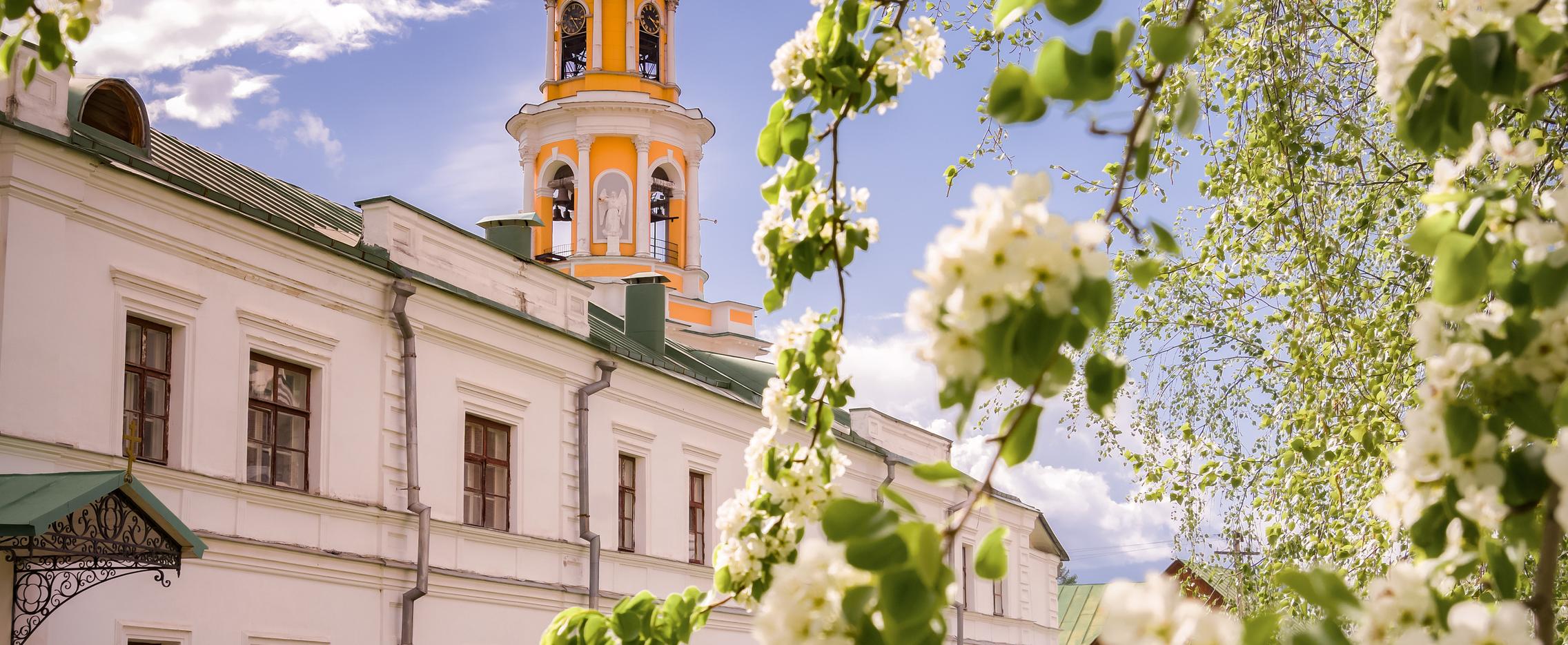 Поэт. Писатель. Драматург. Автобусный тур из Москвы: Рязань – Тула – Чехов