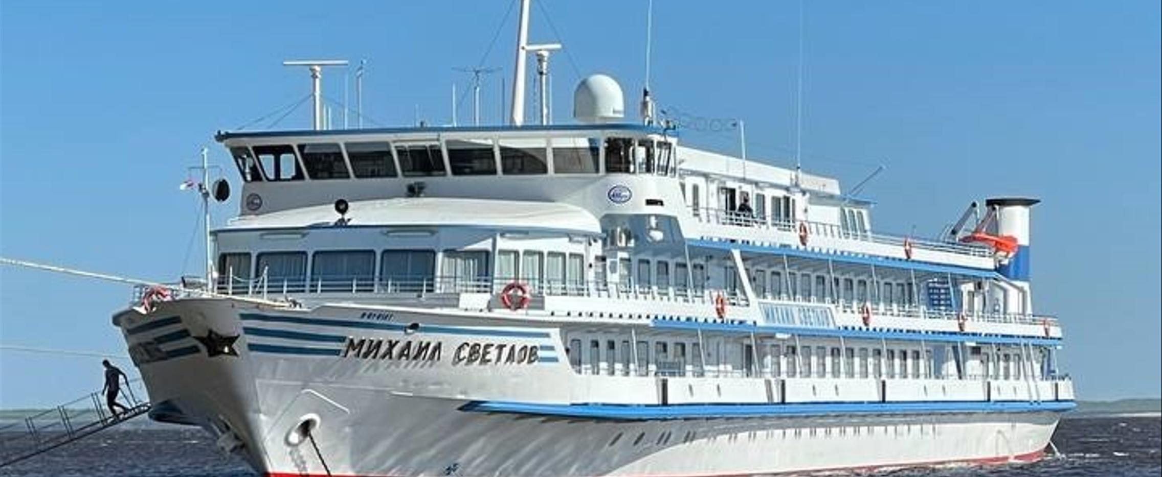 Круиз по маршруту Якутск — Ленские столбы — Якутск