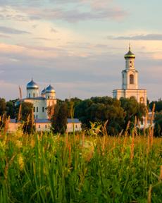 О Великом Новгороде: история Древней Руси, кремль, белоснежные церкви, ярмарки и русская кухня