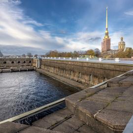 Москва – Санкт-Петербург – Москва на теплоходе Максим Литвинов