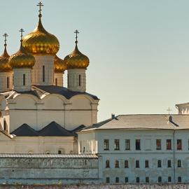 Москва – Кострома на теплоходе Санкт-Петербург