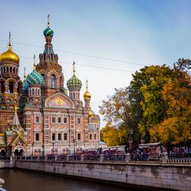 Там блещут золотом фонтаны. Тур в Санкт-Петербург на 3 дня