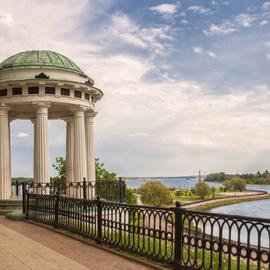 Волжская набережная