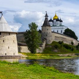 Талабские острова и великие монастыри Псковского озера