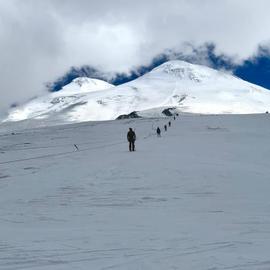 Восхождение на Эльбрус с юга. Комфорт