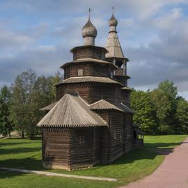 Автобусный тур из Санкт-Петербурга в Старую Руссу и Великий Новгород. 