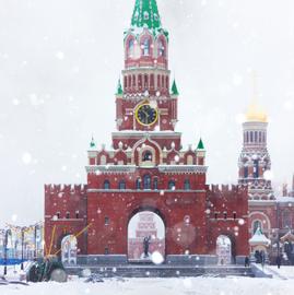 Йош и Ка: гуляем по Йошкар-Оле и купаемся в Казани. Зимний автобусный тур из Перми