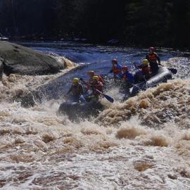 Сплав на рафтах по реке Укса в Карелии
