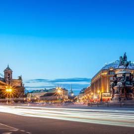 Семейные каникулы в Петербурге, Петергофе и Кронштадте