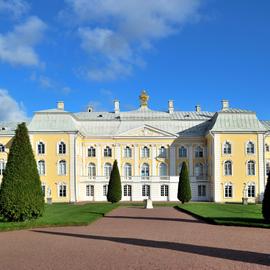 Люблю тебя, Петра творенье… Автобусный тур в Ленинградскую область из Москвы