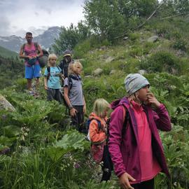 Домбай. Семейный горный лагерь 6+