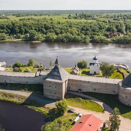 Санкт-Петербург – Старая Ладога – Кижи – Соловецкий Архипелаг (2 дня о. Кузова, Б. Заяцкий) – Архангельск – Петрозаводск – Москва на теплоходе Русь Великая