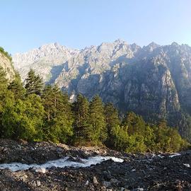 Горный лагерь в Цейском ущелье