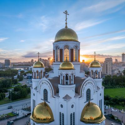 Малахит: Николай II и Романовы. Железнодорожный круиз в Казань, Екатеринбург и Нижний Новгород