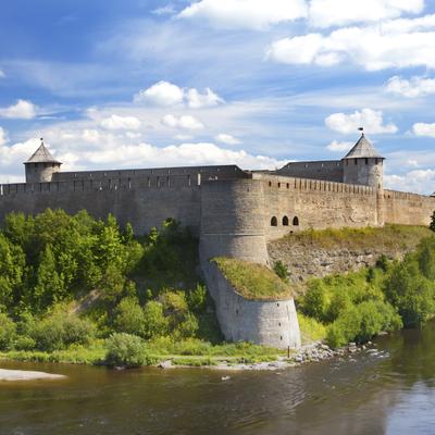 Ивангород — Елизаветино: морские ежи, миноги, крепости, усадьбы
