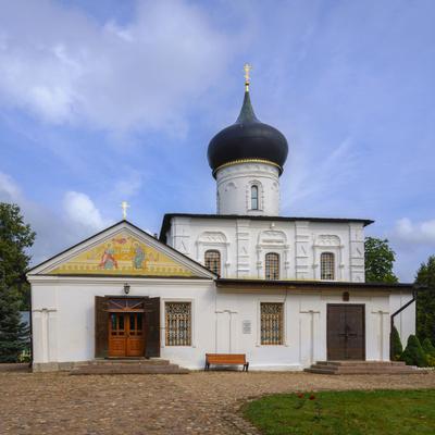 Две столицы Древней Руси. В Новгород и Старую Руссу на праздники