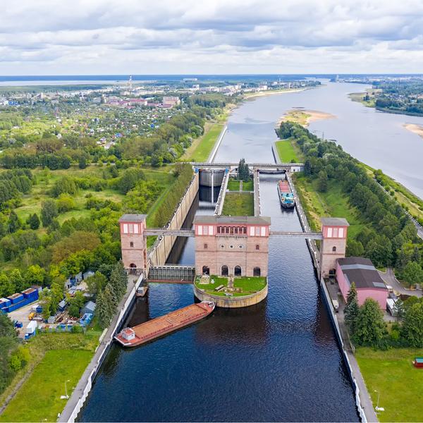 Уникальность малых городов: Углич, Мышкин, Плёс и другие