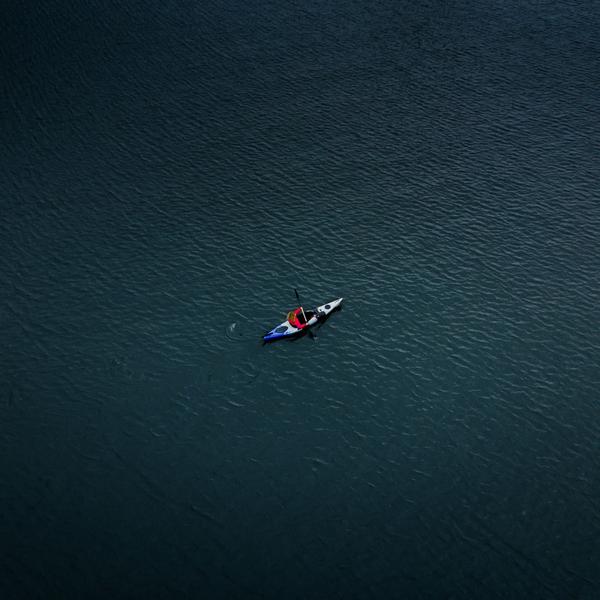 Активности: треккинги, сплавы, джип-туры – от спокойных маршрутов до приключений