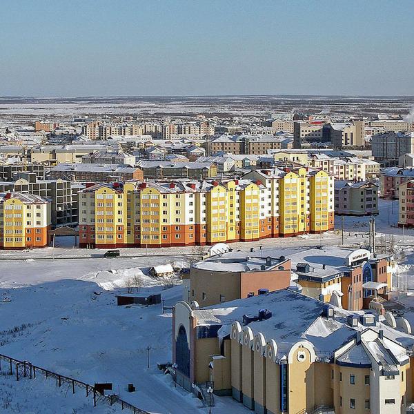 Салехард — город на Полярном круге, музеи, набережная Оби, памятники