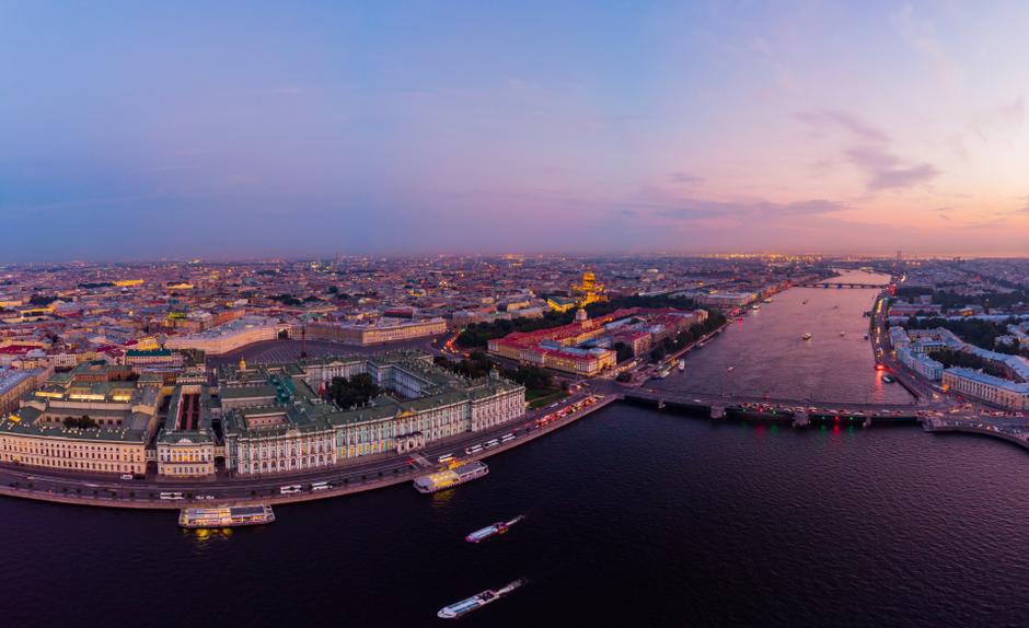 Вид на центр Санкт-Петербурга