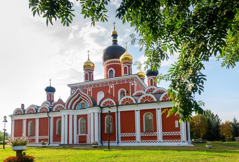 Воскресенский собор в Старой Руссе