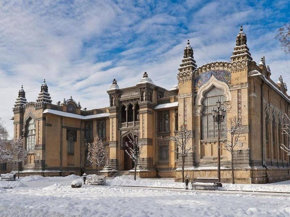 Старинное городское здание