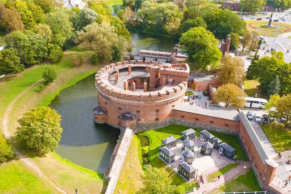 В Тридевятом царстве. Экскурсионный тур по Калининградской области