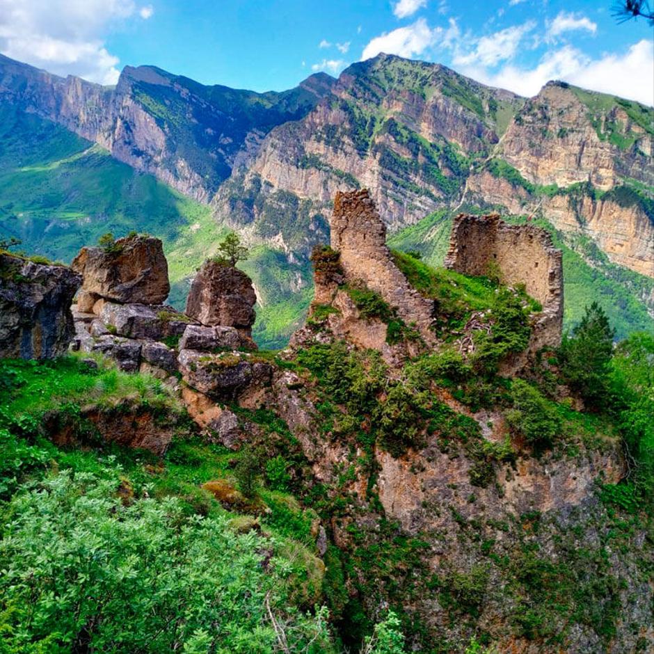 Дигорское ущелье достопримечательности. Дигорское ущелье владикавказ. Осетия достопримечательности дигорское ущелье. Горная дигория северная осетия. Дигорское ущелье северная осетия.